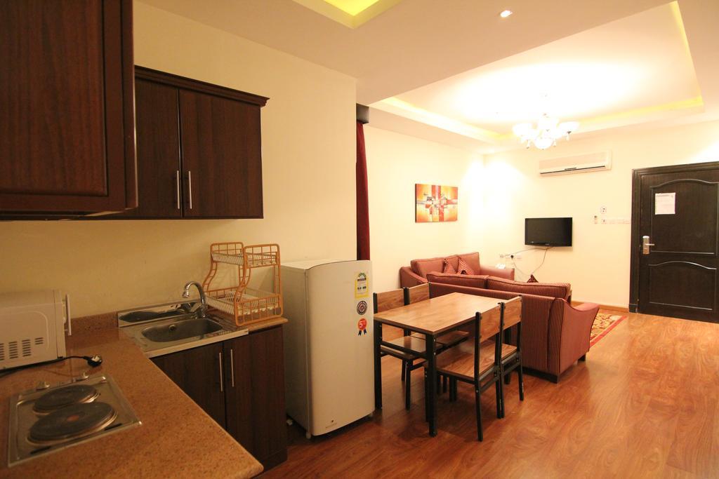 Towlan Hotel Suites 1 리야드 외부 사진