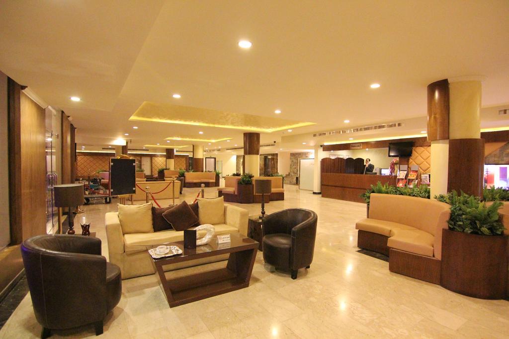 Towlan Hotel Suites 1 리야드 외부 사진